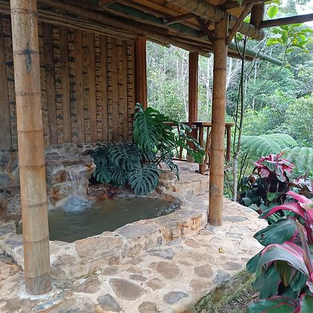 Huaca Huaca Hostel Mocoa Buitenkant foto