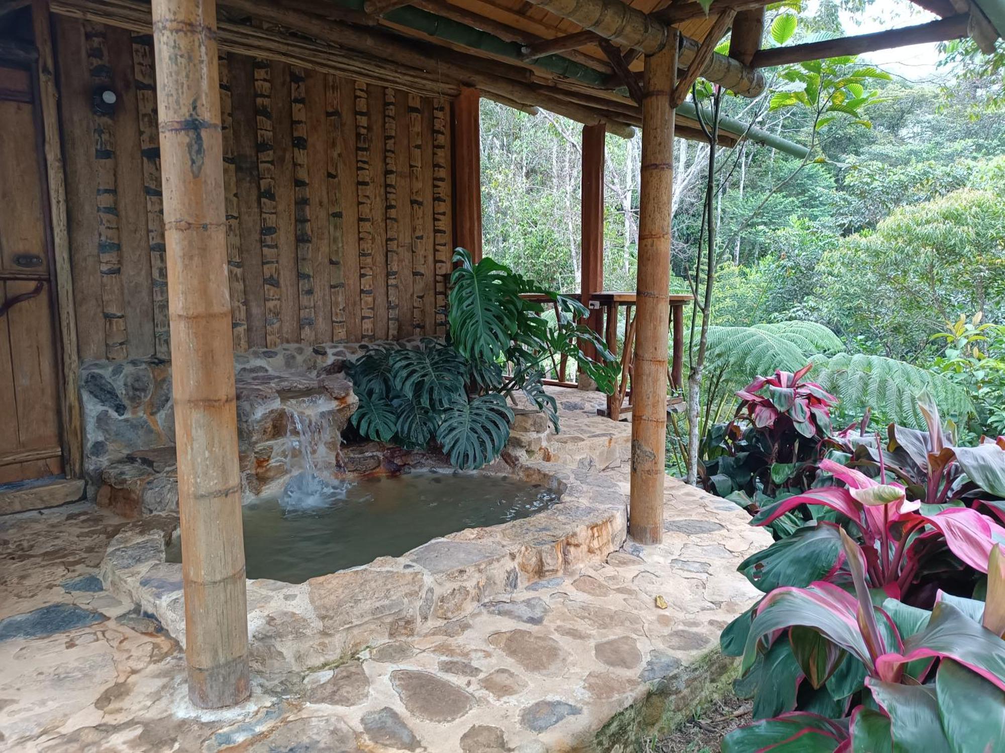 Huaca Huaca Hostel Mocoa Buitenkant foto